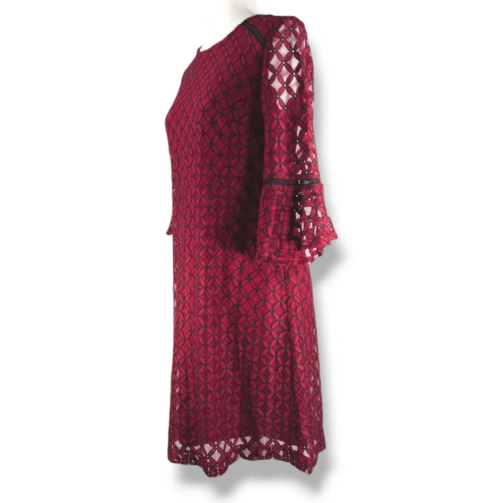 EUC Sandra Darren Lace Overlay Sheath Bell Flare Sleeve‎ Dress Sz. 6 Wine Black